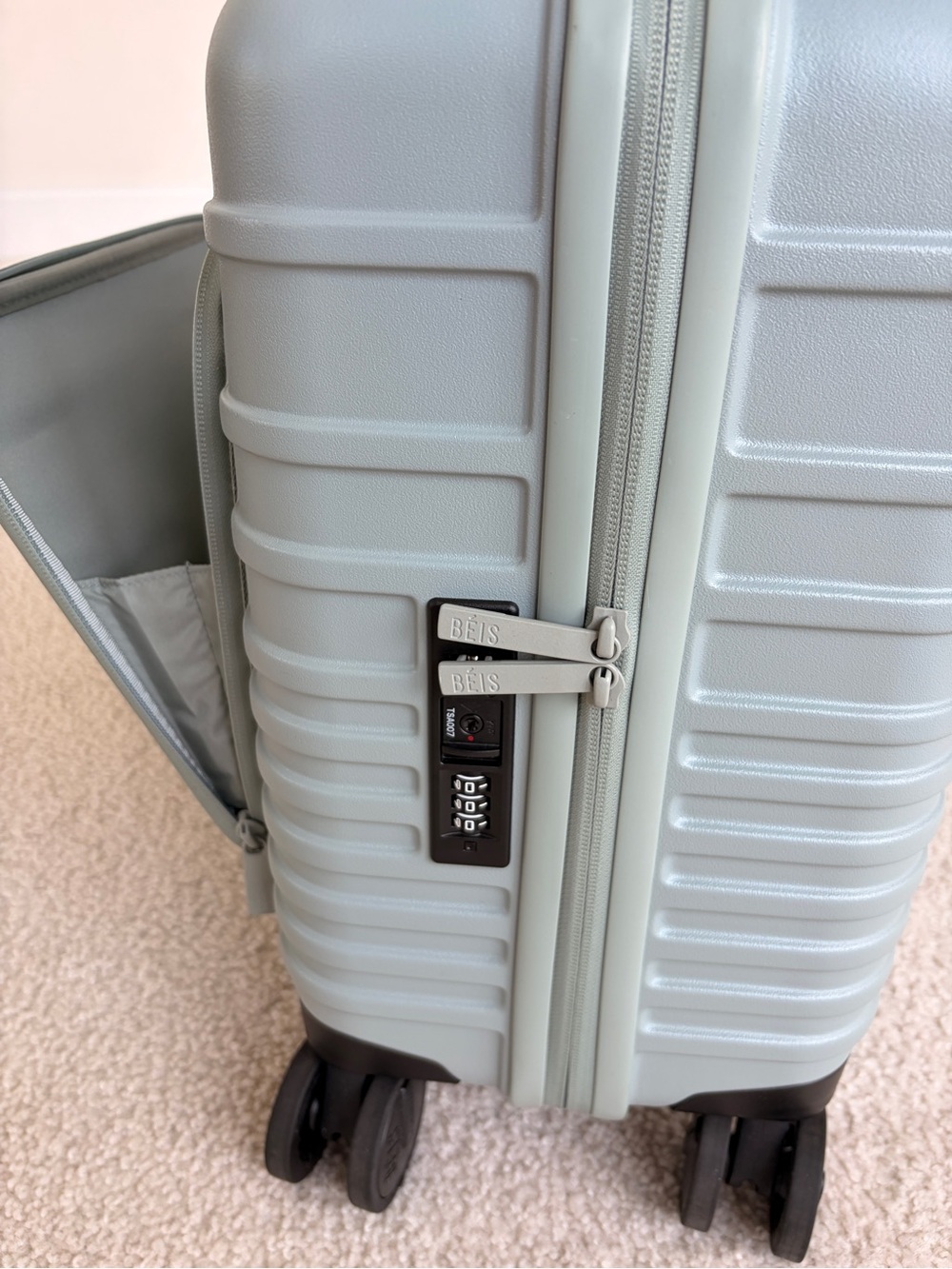 BÉIS Mini Roller Carry-On Under Seat Luggage Mint - Picture 7 of 11